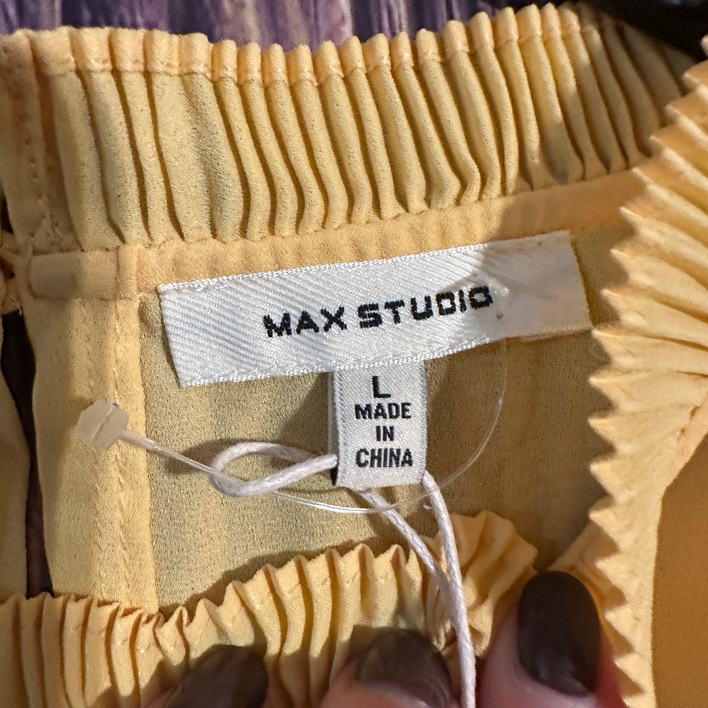 Max Studio sheer yellow top. New with tags. - Picture 5 of 6